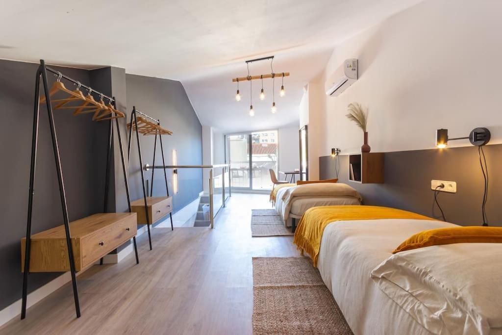 Duplex With Terrace Near Bcn Daire Terrassa Dış mekan fotoğraf