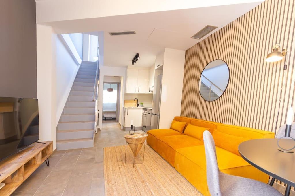 Duplex With Terrace Near Bcn Daire Terrassa Dış mekan fotoğraf